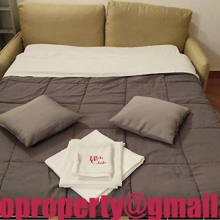New Property Mediolan Zewnętrze zdjęcie